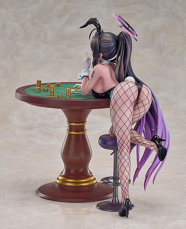Blue Archive Karin Kakudate (Bunny Girl) Game Playing Ver. 1/7 Complete Figure