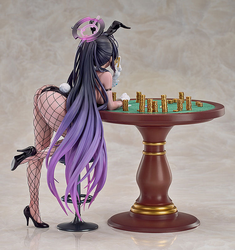 Blue Archive Karin Kakudate (Bunny Girl) Game Playing Ver. 1/7 Complete Figure