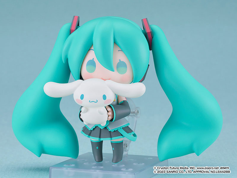 Nendoroid Hatsune Miku x Cinnamoroll Hatsune Miku: Cinnamoroll Collaboration Ver.