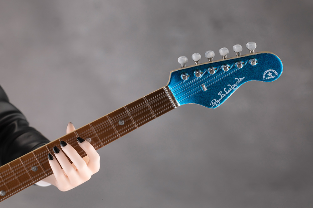 [PREORDER] KOTOBUKIYA MOMOKA KAWARAGI