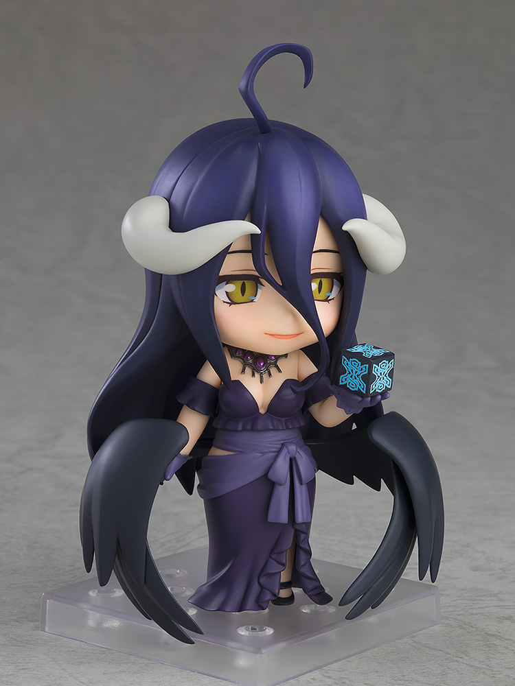 [PREORDER] GOOD SMILE COMPANY Nendoroid Albedo: Dress Ver.