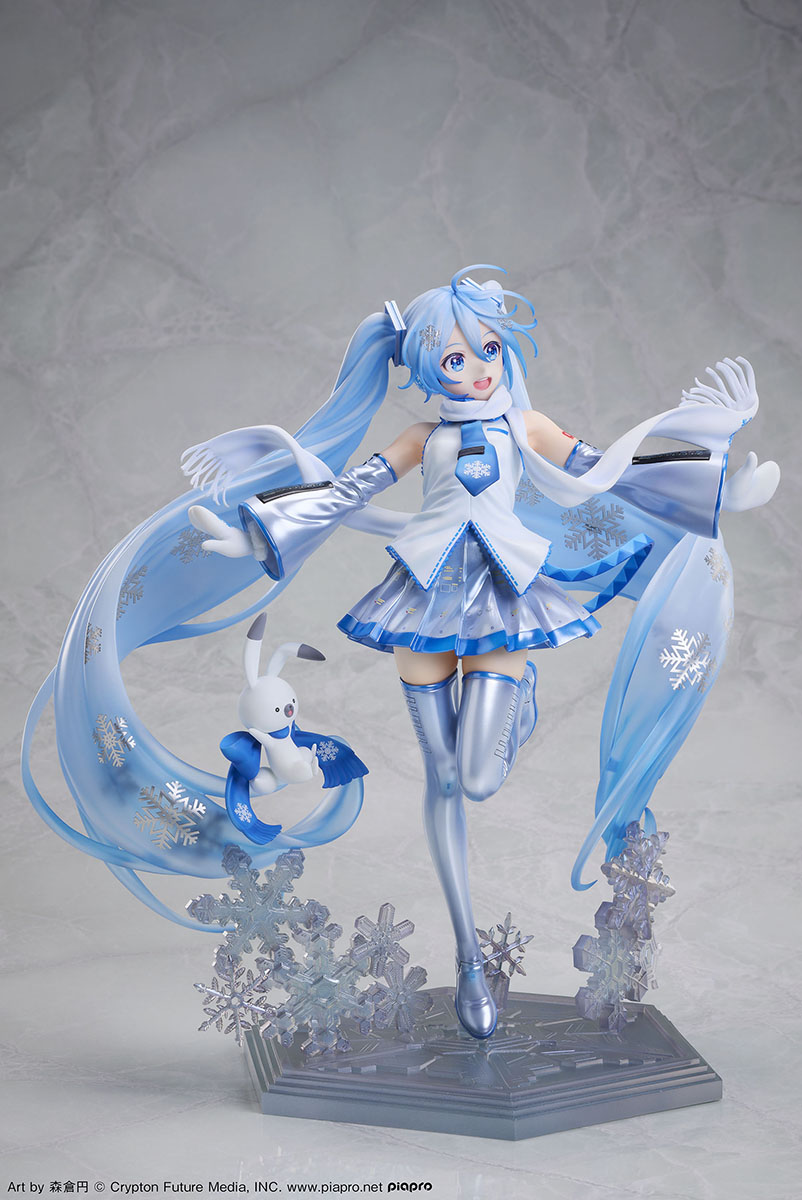 [PREORDER] Design COCO Snow Miku Sky Town 10th Anniversary Ver. 1/7 Complete Figure