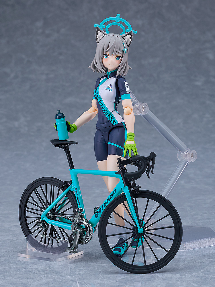 [PREORDER] GOOD SMILE COMPANY figma Shiroko Sunaookami (Cycling) DX Edition